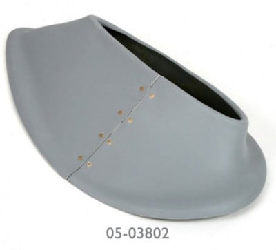 CESSNA FIBERGLASS REPLACEMENT PARTS FOR 182 GEAR LEG AND BRAKE FAIRINGS - Image 5