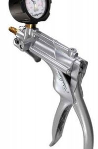 SILVERLINE ELITE HAND VACUUM / PRESSURE PUMP WITH GAUGE