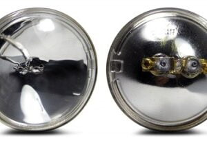 MARTEK AIRCRAFT 4591 LANDING LIGHT LAMP