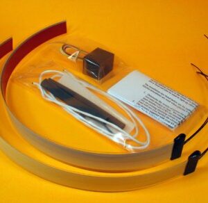 SPT'S GLOW STRIPS 14V / 28V (EL GLARE SHIELD LIGHTING IN GREEN / WHITE)